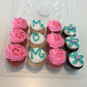mothers day mini cupcakes